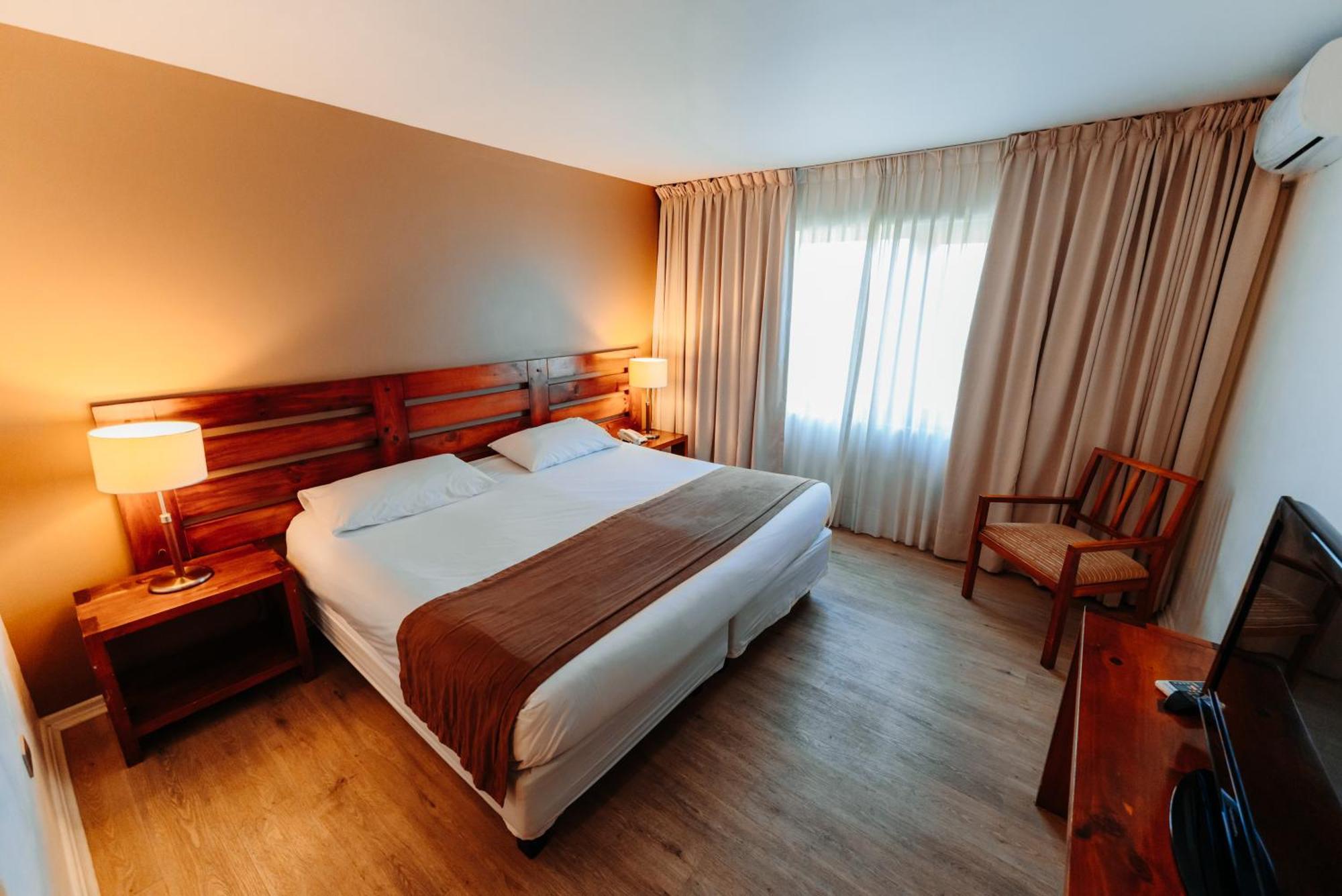 Limari Hotel 4*
