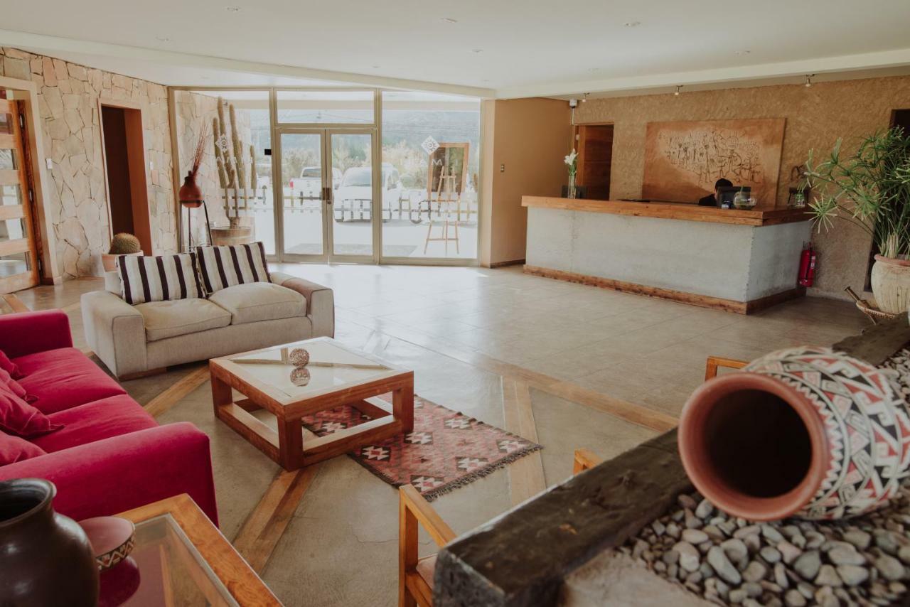 Limari Hotel